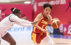 40中19，轟53分15板，女籃新雙核顯威。無張子宇，輸球亦有收獲。